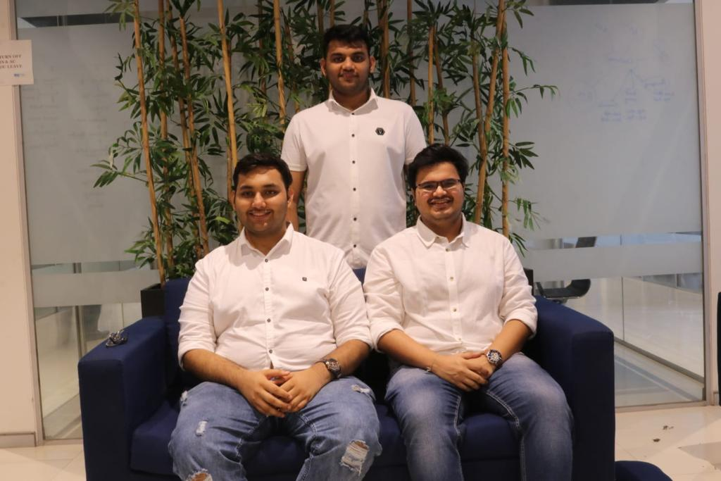 AR In-restaurant ordering app peAR raises INR 4.2 Cr in Pre-Series-A