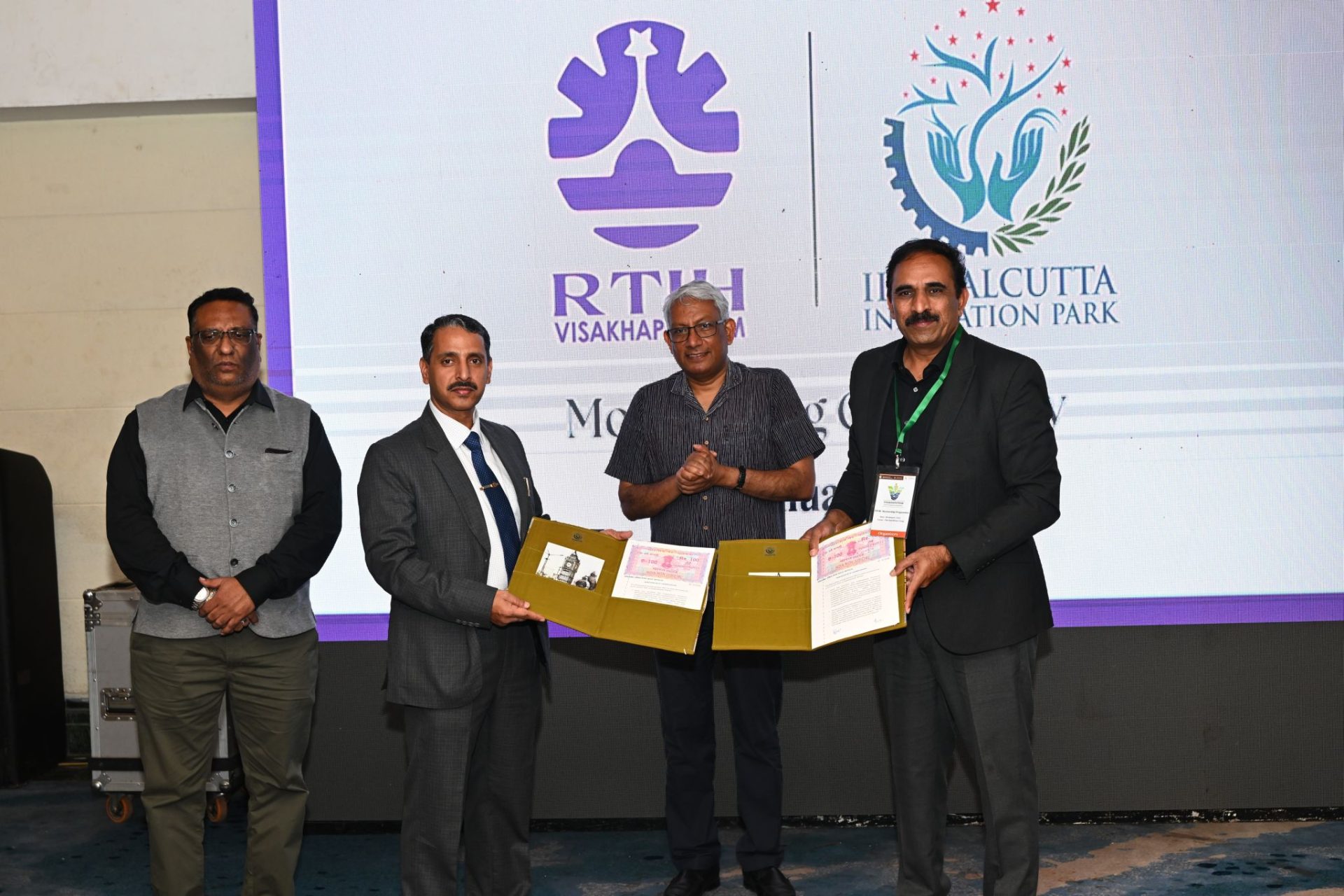 IIM Calcutta Innovation Park, Ratan Tata Innovation Hub, Visakhapatnam Partner to Back Market-Ready Andhra Startups with Capital and Scale Support