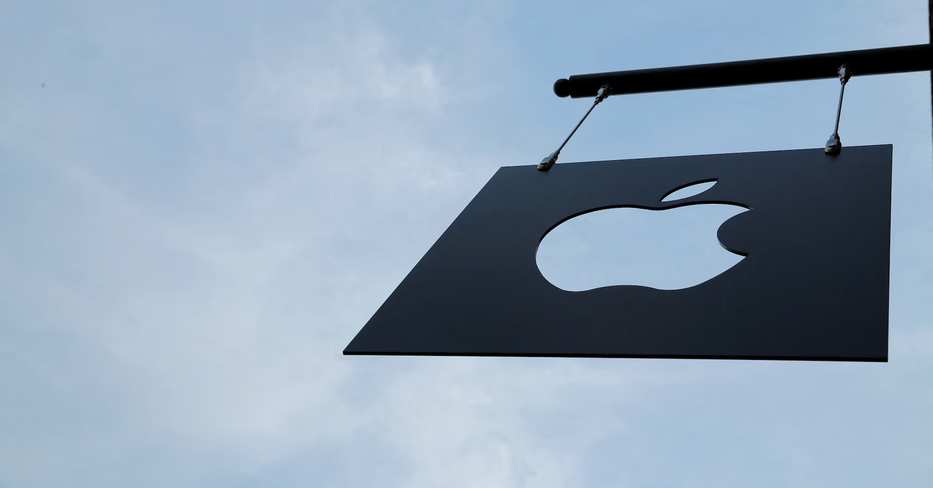 FTC flags concerns over Apple News bias claims