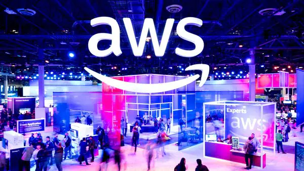 Amazon Cloud Outages Linked to AI Tools, Report Says