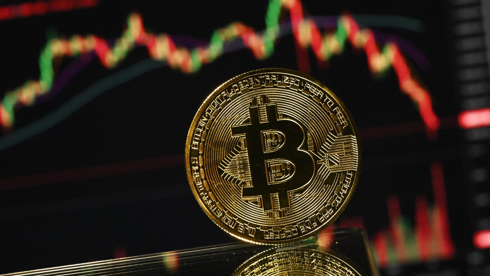 Bitcoin nears $60,000 as investors retreat from risk assets