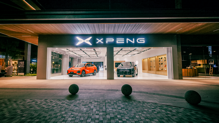 XPeng and Antom roll out EV charging payments in Hong Kong