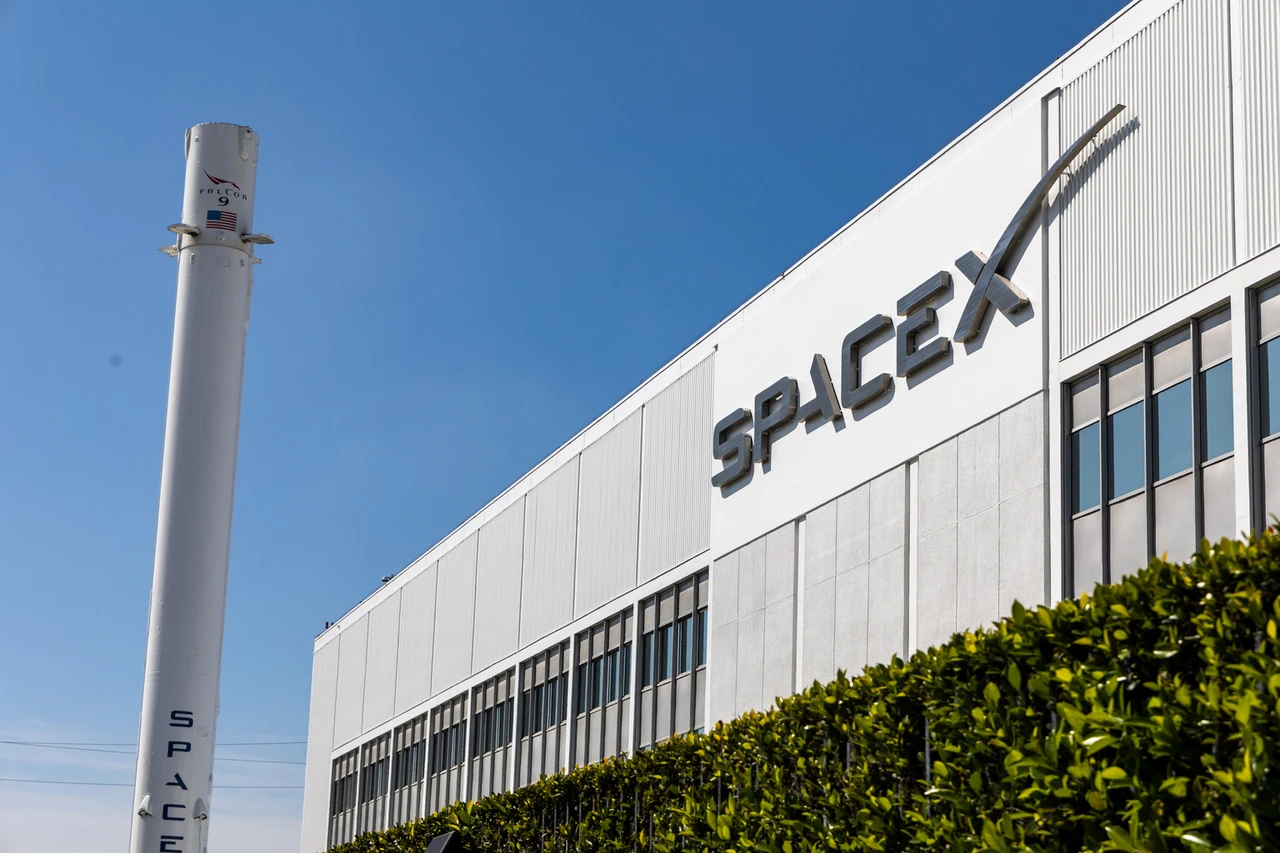 SpaceX reportedly to acquire xAI in share-based deal